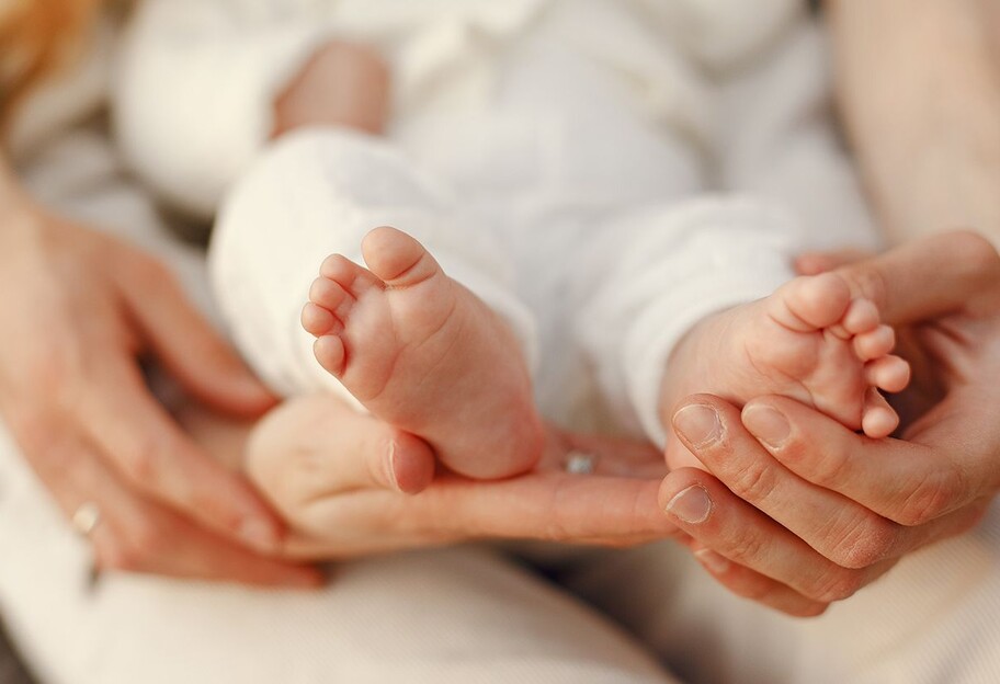 Реєстрація новонародженого за кордоном - Мін'юст розповів, як це зробити - фото 1