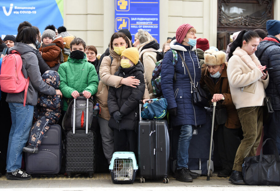 Эвакуация в Украине - жителям представили новый чат-бот для помощи - фото 1