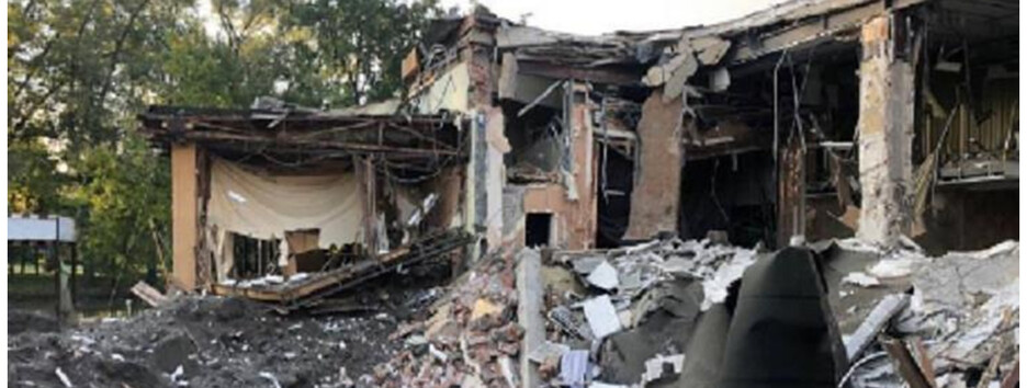 Оккупанты ударили по Запорожью: обесточена электроподстанция, есть пострадавшие