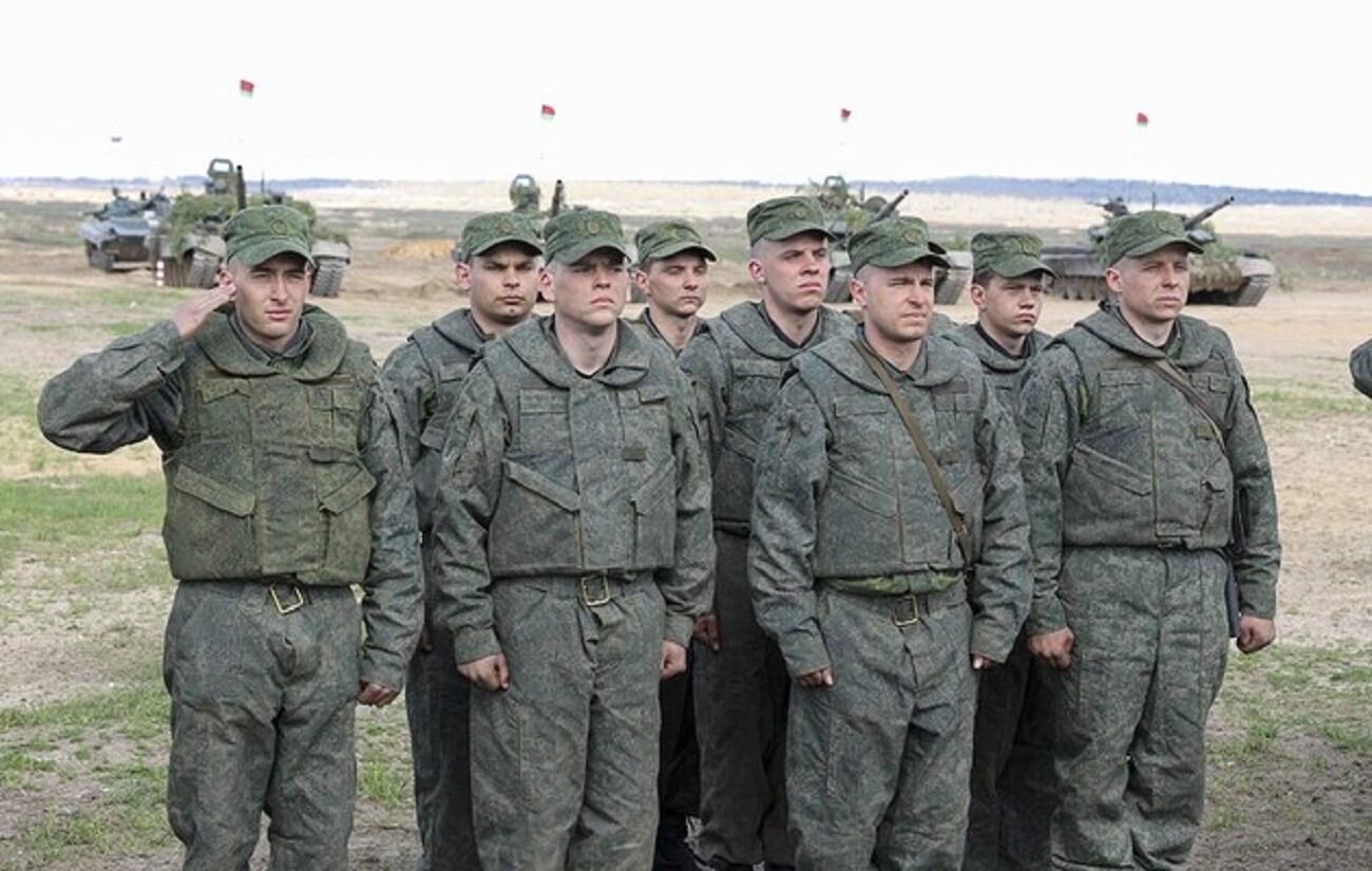 Мобилизованных россиян без подготовки бросают на фронт (видео)
