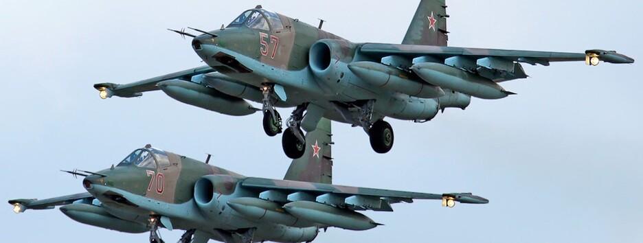 ЗСУ показали, як збили два штурмовики Су-25 на Донбасі (відео)