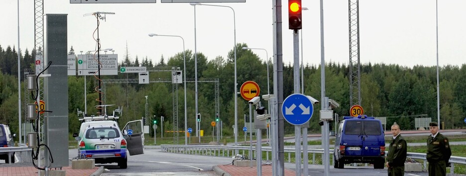 Фінляндія закриє кордони для туристів із росії