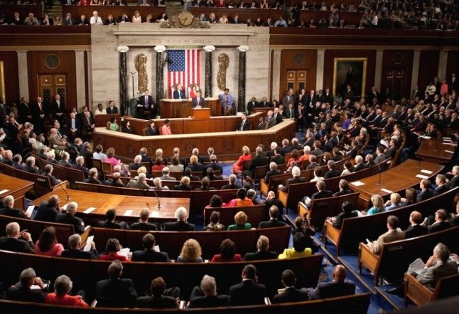 Помощь Украине от США - Палата представителей одобрила выделение 12 млрд долларов  - фото 1