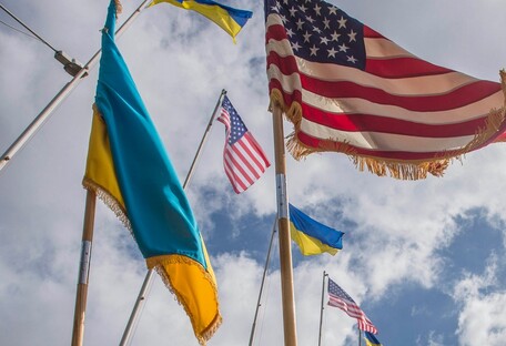 Закон США о ленд-лизе вступил в силу: чего ожидать Украине