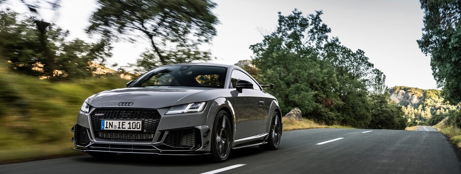Сміливий та агресивний: Audi TT випустила обмежену серію "заряджених" купе (фото)