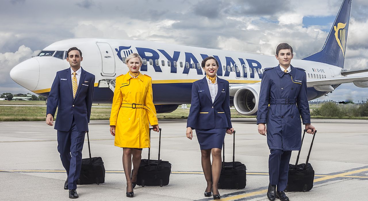 Знакомьтесь, Ryanair: 10 фактов о крупнейшем европейском лоукосте