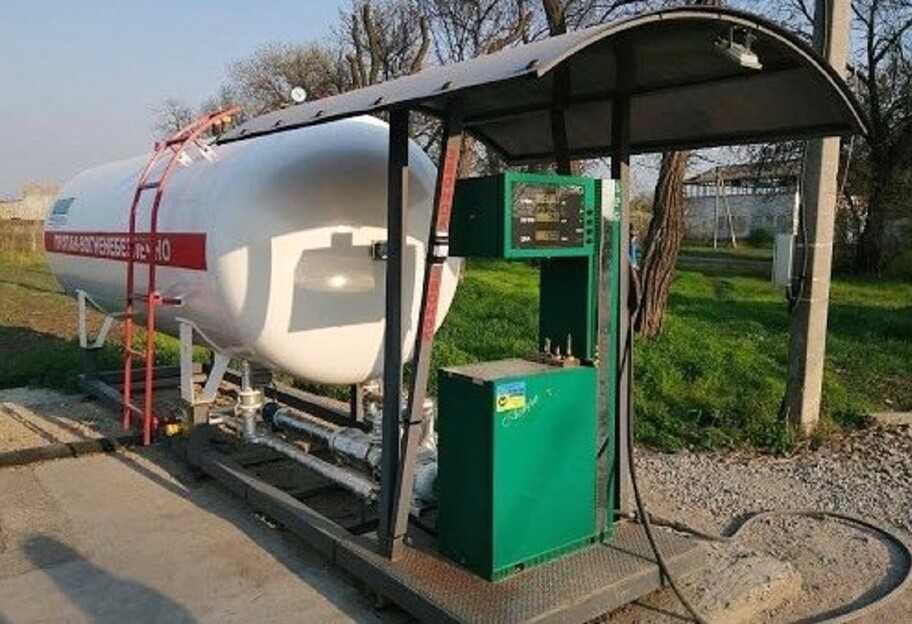 Ответственность за нелегальную продажу топлива - в Украине усилили наказание - фото 1