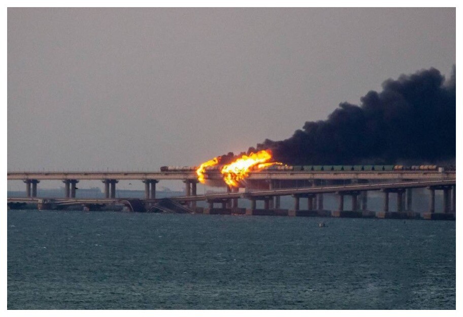 Взрыв на Крымском мосту - опубликовано видео очевидчев - фото 1