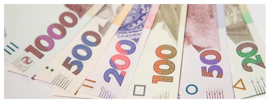 Еще 413 попавших в плен украинцев получат помощь по 100 тысяч гривен