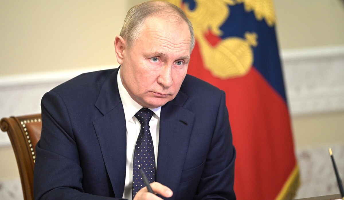 Підрив Кримського мосту: путіну вже доповіли, хто влаштував "теракт" фото