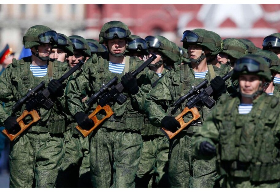 Россия стягивает резервы на юг - 200 военнослужащих и 30 единиц боевой техники уже прибыли - фото 1