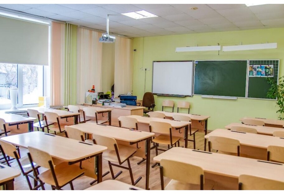 Школы в Украине переходят на дистанционку до 14 октября - пояснение Минобразования  - фото 1