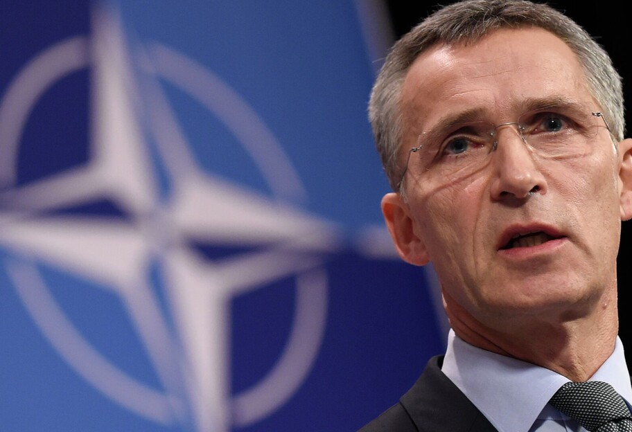 У НАТО заявили, що рф зазнає поразки у війні - путіна закликали вивести війська - фото 1