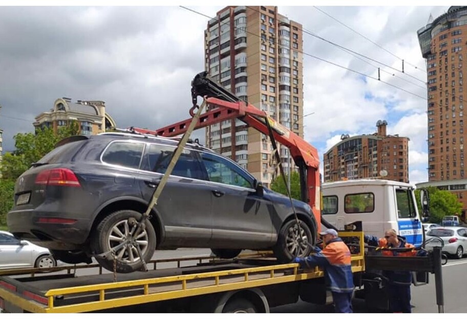 Эвакуация авто в Киеве – как вернуть машину через Киев цифровой - фото 1