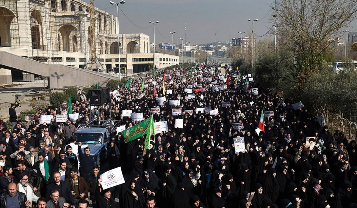 Чим можуть закінчитись антихіджабні протести в Ірані - інтерв’ю з Ігорем Семиволосом