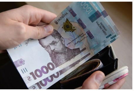 Нацбанк анонсировал замену бумажных гривен: каких банкнот это коснется