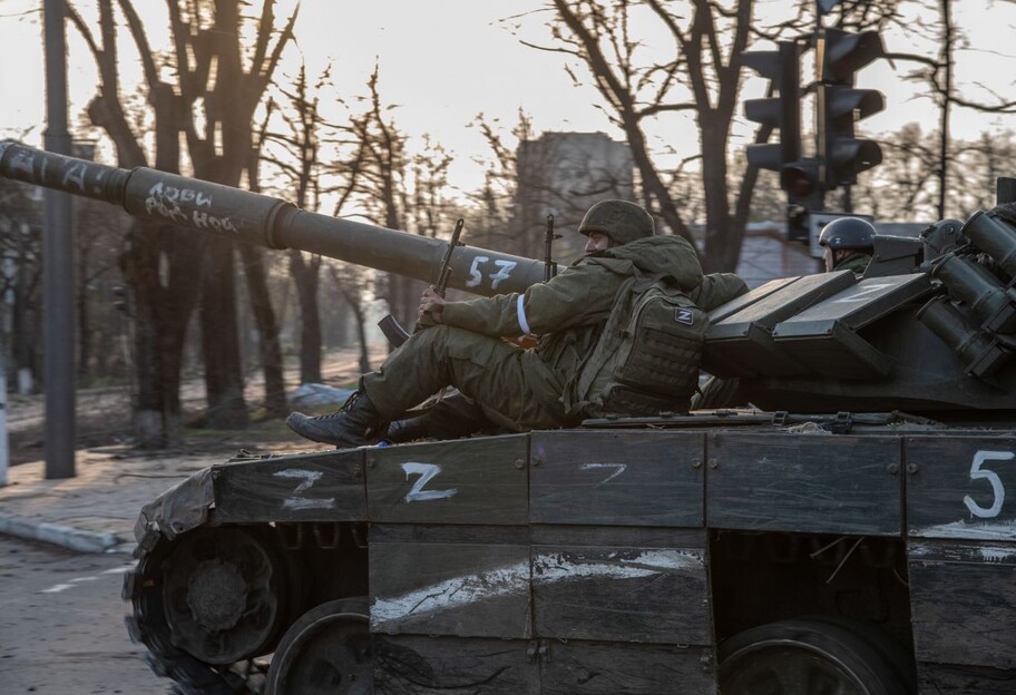 Потери россии на войне в Украине на 13 октября - сколько ВСУ уничтожили солдат - фото 1