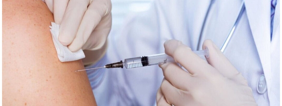 Як з пацієнтом розмовляти про вакцинацію: МОЗ дав поради