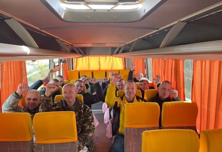 Глава ОП Андрей Ермак рассказал о возвращении из плена 20 защитников Украины (фото)