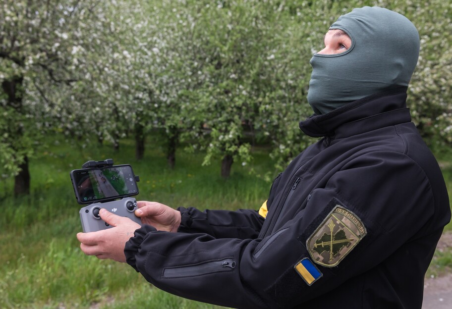 Україна збирає гроші на ловця Shahed - легко збиває дрони-камікадзе - фото 1