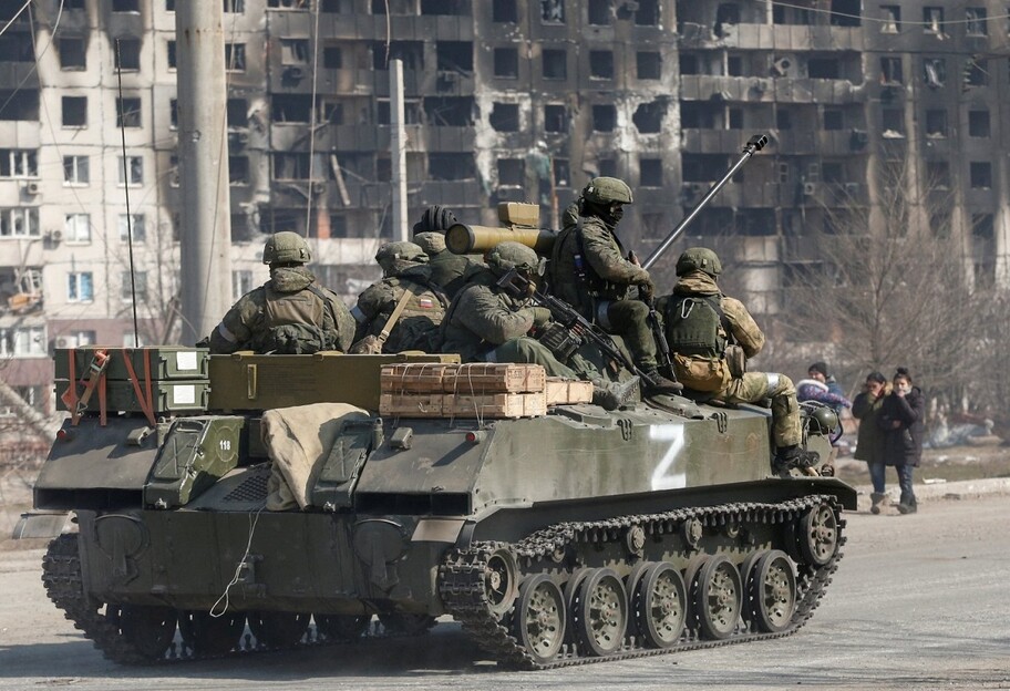 Втрати росії в Україні на 21 жовтня - знищено 100 солдатів, 6 танків, 2 артилерійські системи - фото 1