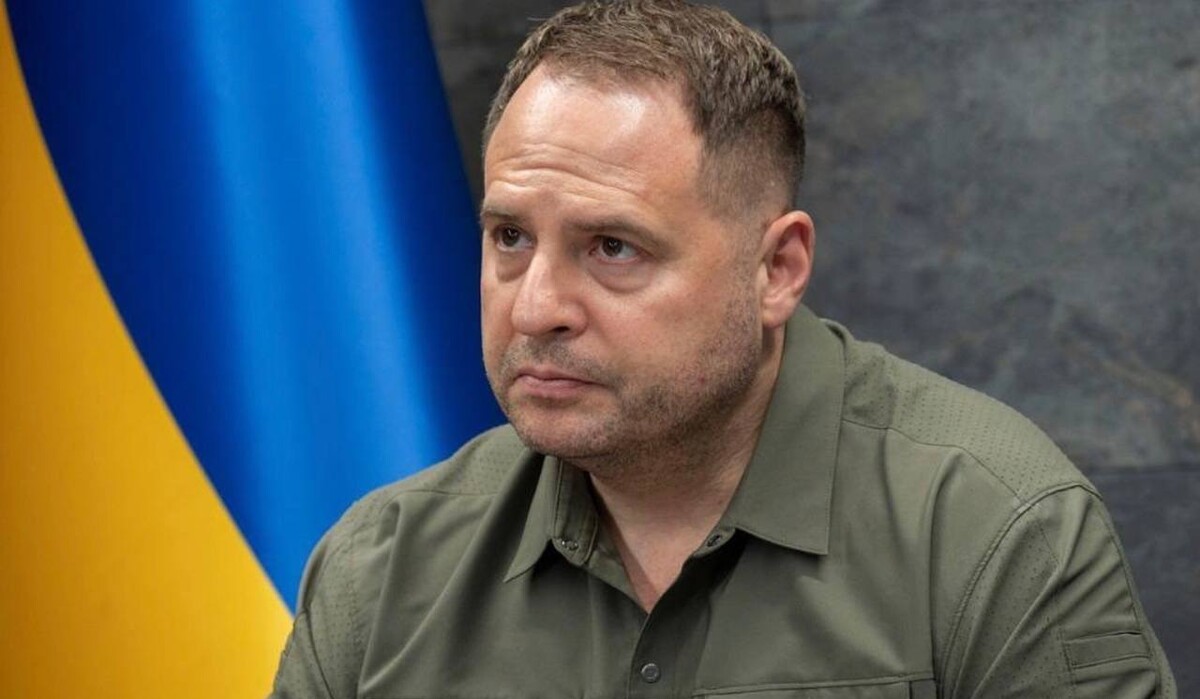 Понад 150 відомих персон: група Єрмака-Макфола підготувала санкційний список росіян  фото