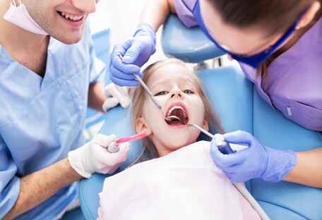 В Украине детям можно посетить стоматолога бесплатно: какие услуги предоставляют