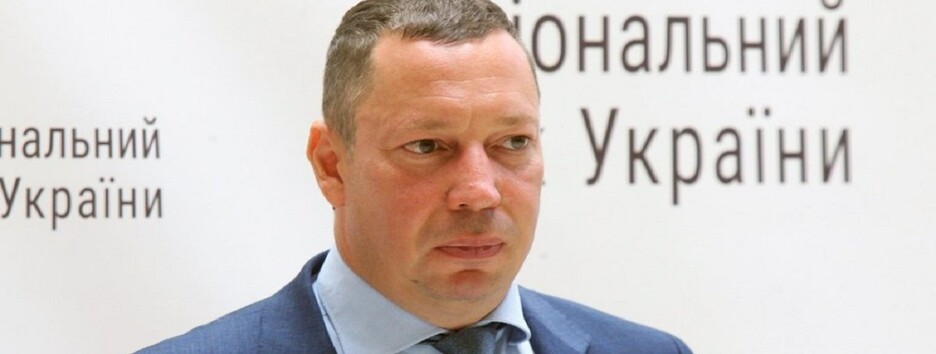 Дали втекти: експерт пояснив, як екс-главі Нацбанку вдалося покинути країну