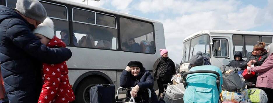 Почти 2 тысячи украинских детей россияне вывезли из Херсонской области в Крым: подробности