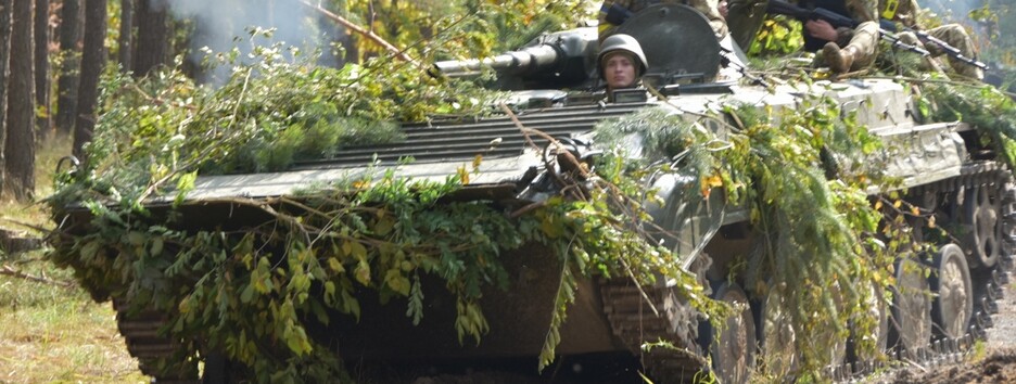 Окупанти послабили атаки Бахмута та будують укріплення у Херсоні: актуальні карти боїв