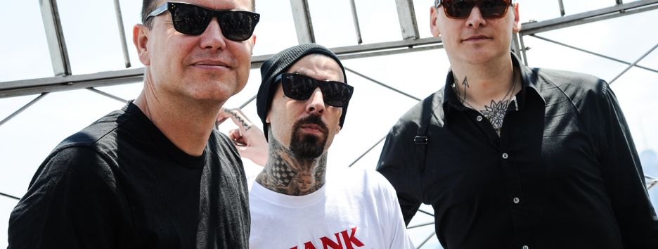 Американская группа Blink-182 поделилась треком «Parking Lot»