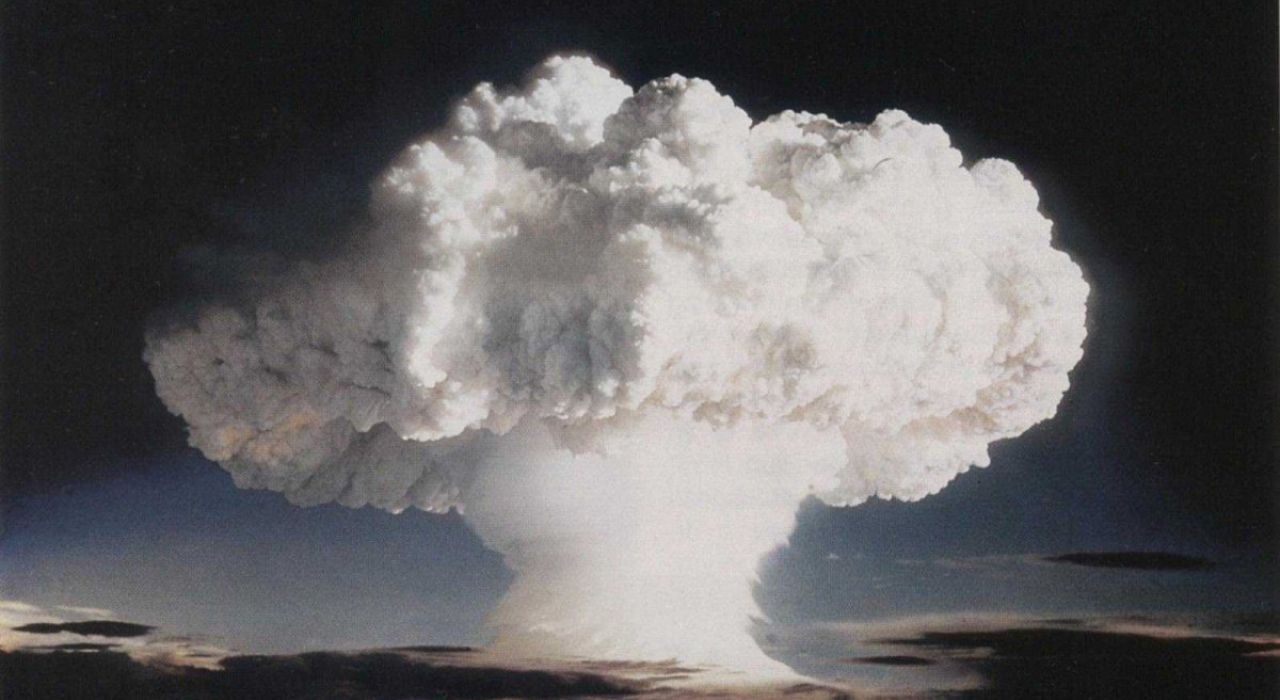 В сети доступны рассекреченные видео о ядерных испытаниях в США