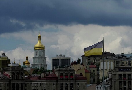 Киев может остаться без света две недели: глава ОВА Кулеба назвал причину 
