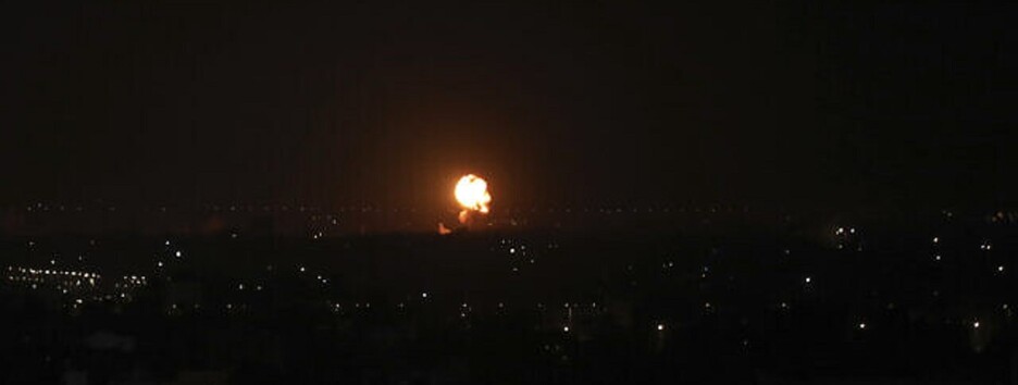 В ответ на выпущенные ракеты: Израиль ударил по сектору Газа