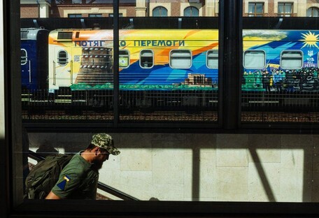 День людей с железной смелостью: президент Зеленский поздравил железнодорожников (фото) 