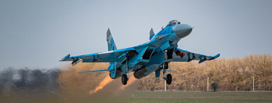 Оккупанты штурмуют на трех направлениях, но авиация ВСУ уничтожает ПВО и технику врага - Генштаб