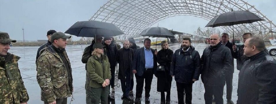 Руководители зарубежных миссий при НАТО воочию увидели следы российских 