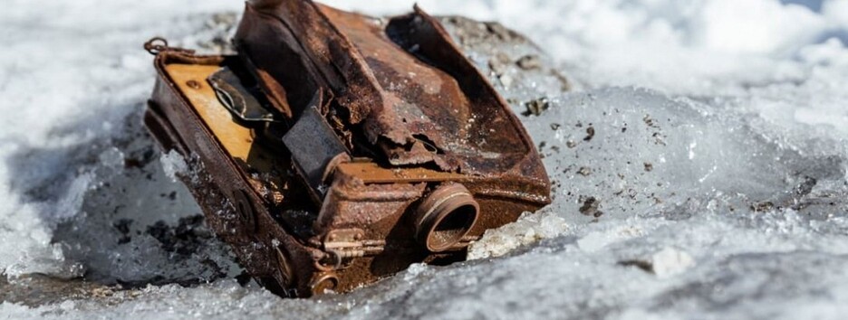 Спрятанные на 85 лет: в Канаде на удаленном леднике нашли три камеры с пленками