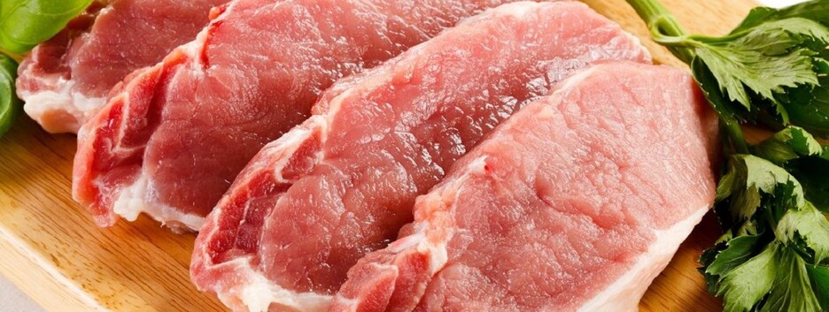 В Україні змінилися ціни на свинину: скільки зараз коштує кілограм м'яса