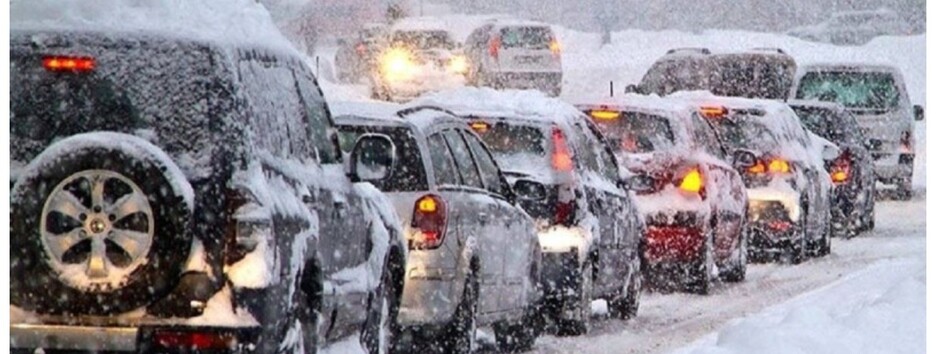 Зима для автомобилистов: топ-6 предметов, которые должны быть у каждого водителя