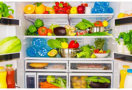 Как дольше сохранить свежесть продуктов в холодильнике: основные правила 