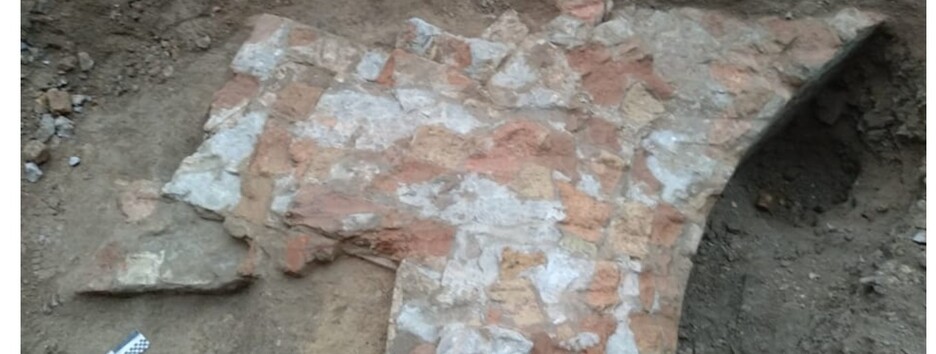 Загадкова знахідка: під стінами Софії Київської виявили залишки будівлі, якої немає на жодній карті (фото)