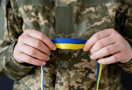 Військовий облік за кордоном: чи будуть депортувати військовозобов’язаних до України