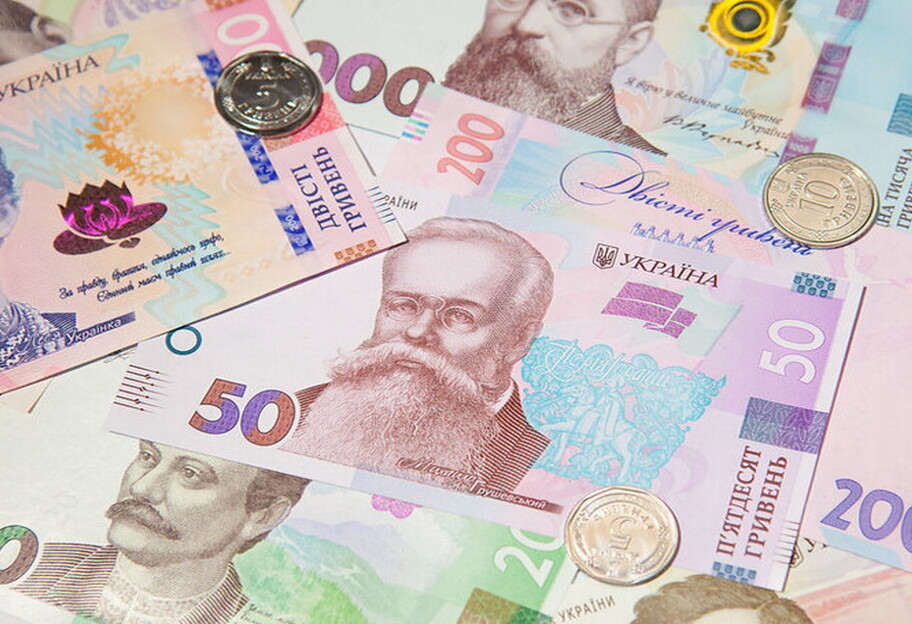 Кто больше платит налогов в Украине - фото 1