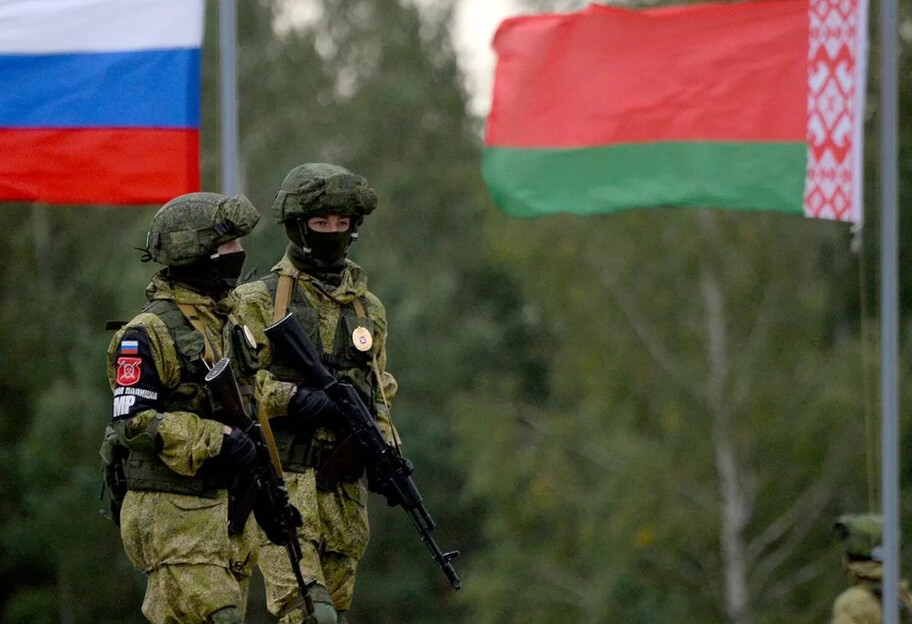 Беларусь снова продолжила военные учения с рф - фото 1