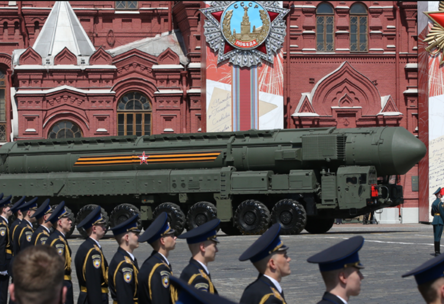 Китай підтвердив, що не допомагатиме росії зброєю, повідомив Блінкен - фото 1