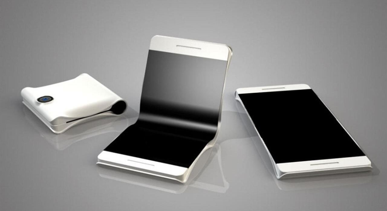 Компания Samsung представит гибкий складной смартфон в этом году