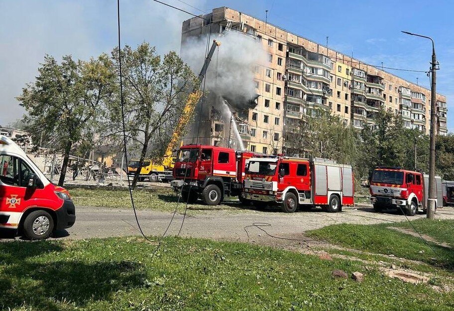 Удар росіян по Кривому Рогу - кількість загиблих зросла до двох людей, більше 30 поранені  - фото 1