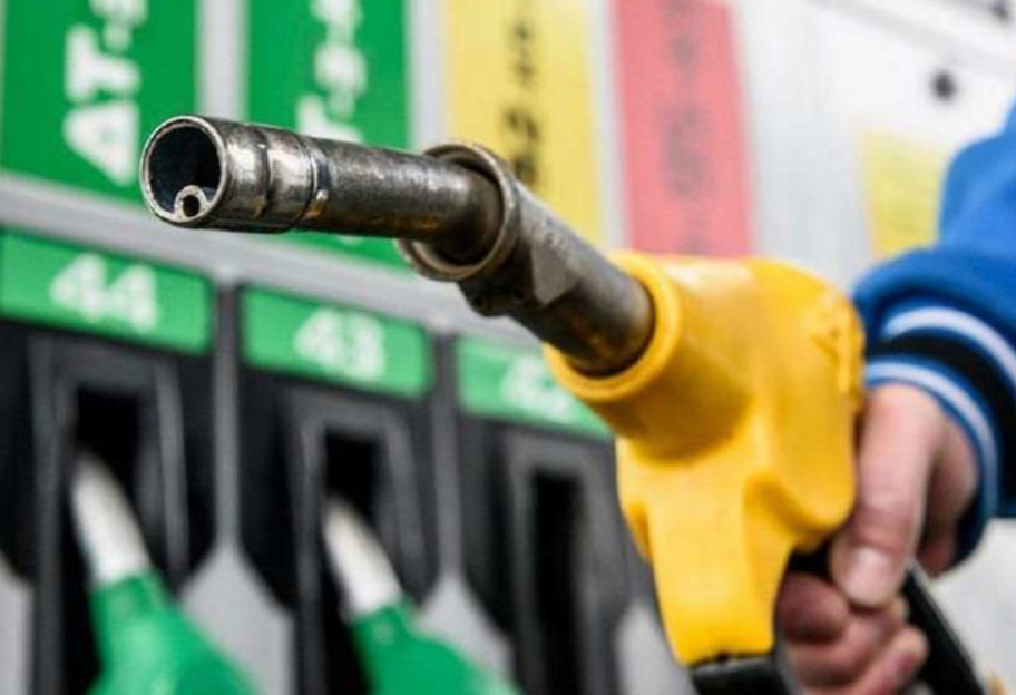 Цены на топливо в Украине увеличатся еще на 2-3 гривны, сообщил Сергей Куюн. - фото 1