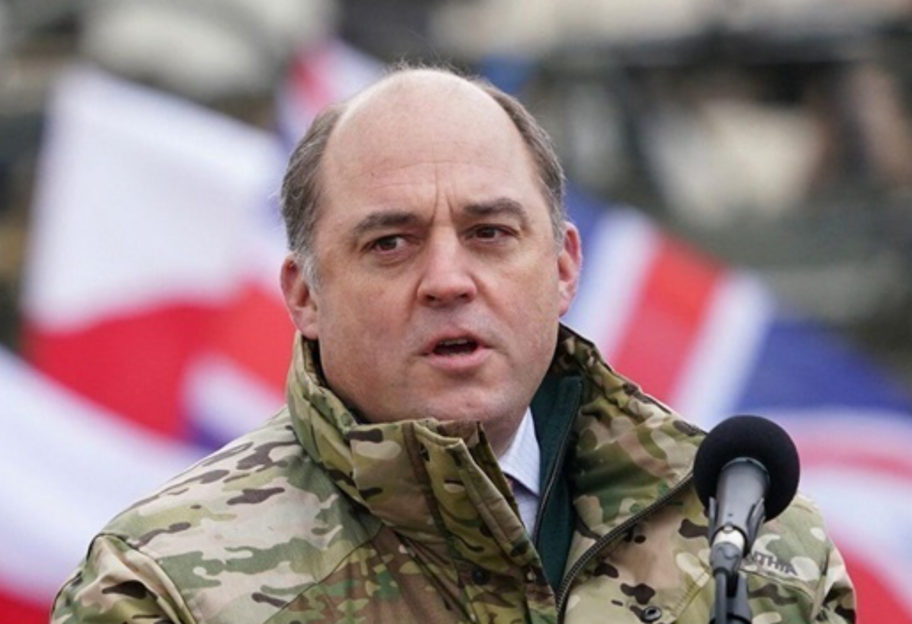 Глава Міністерства оборони Великої Британії Бен Волес пішов у відставку  - фото 1